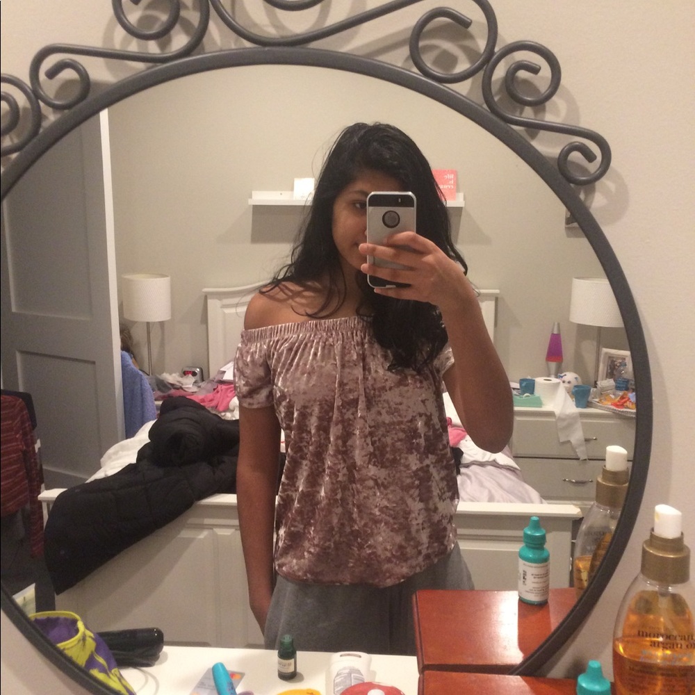 Off the shoulder pink mauve crushed velvet top